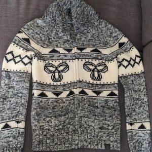 TNA 100% Lambswool full zip sweater